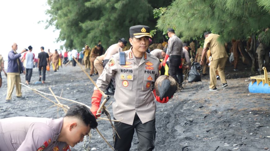 Polresta Banyuwangi Wujudkan Wisata Aman dan Resik Melalui Gerakan Banyuwangi Asri