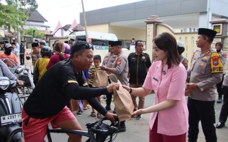 Sinergi di Bulan Ramadhan Polres Sumenep Bersama Lintas Instasi Berbagi Takjil