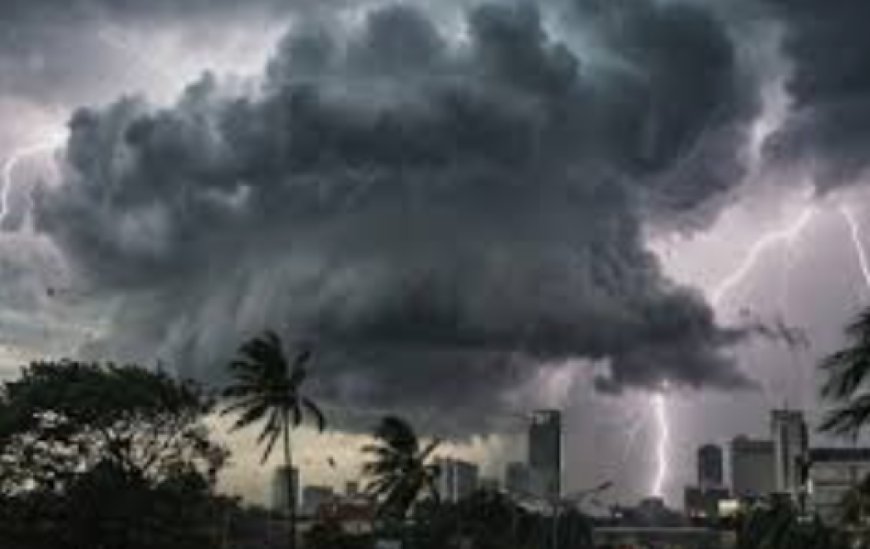 BMKG Pantau Tiga Bibit Siklon Tropis, Waspada Hujan Lebat dan Gelombang Tinggi