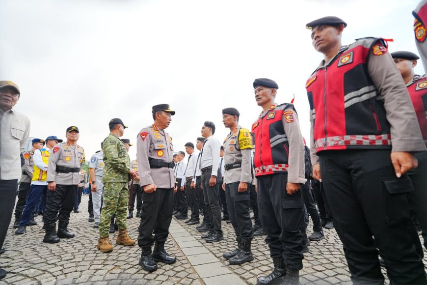 Pimpin Apel Operasi ketupat, Kapolri Instruksikan Jajaran Wujudkan Mudik Aman-Keluarga Bahagia