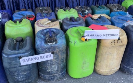 Polres Bondowoso Amankan Dua Tersangka Penimbun 1 Ton BBM Bersubsidi