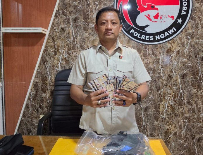 Polres Ngawi Ungkap Peredaran Obat Keras Ilegal, Tersangka dan Ratusan Okerbaya Diamankan