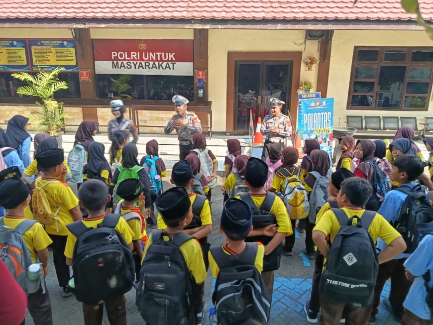 Polsanak: Polres Blitar Edukasi Pelajar Berbudaya Tertib Sejak Dini