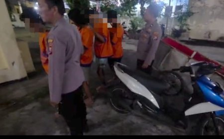 Polres Pelabuhan Tanjungperak Bongkar Sindikat Pencuri Belasan Unit AC, Empat Tersangka Diamankan