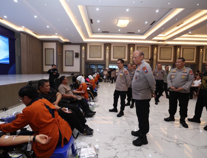Aksi Sosial Polda Jatim Sambut Hari Bhayangkara ke-80 Gelar, Donor Darah Untuk Kemanusiaan