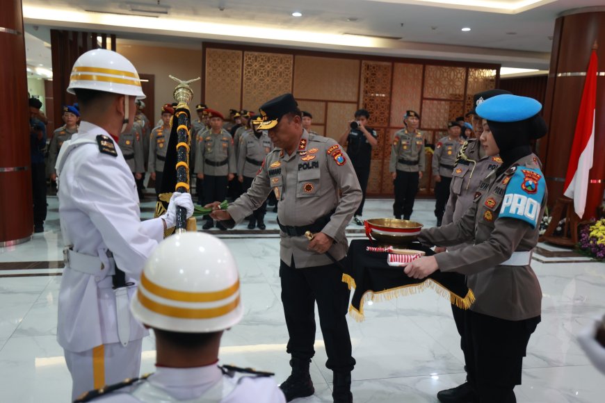 Jelang Hari Bhayangkara ke - 80 Polda Jatim Gelar Upacara Pemuliaan Nilai Luhur Tribrata